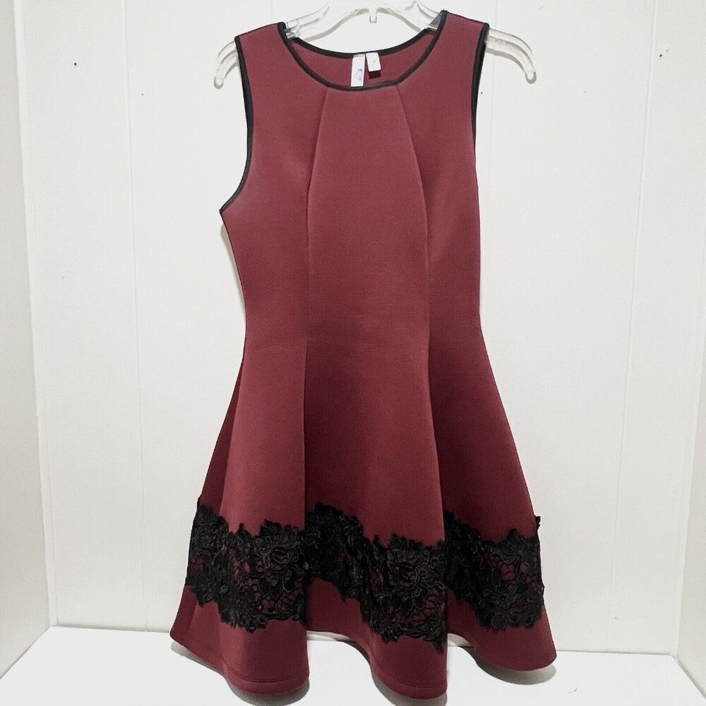 Alya Women's Burgundy Sleeveless Embroidered A-Line Dress Size Medium